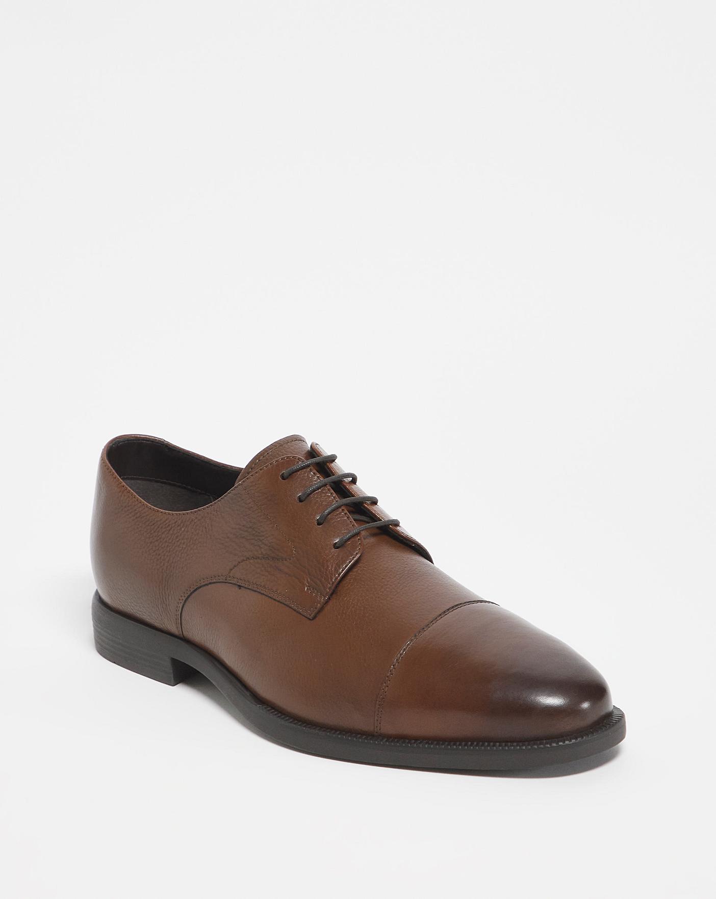 Meritt cap toe store derby