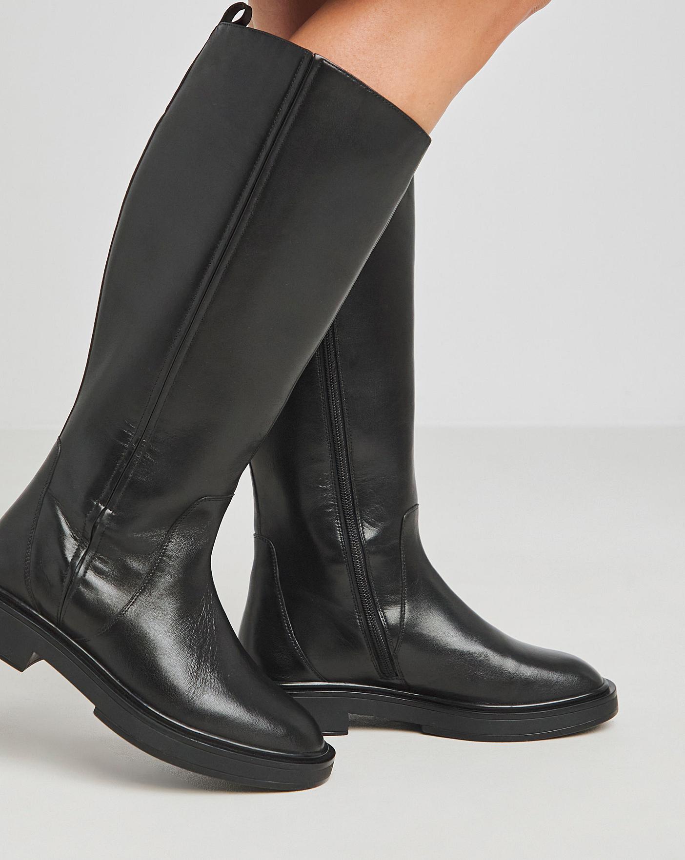 Pull on knee high stretch boots best sale