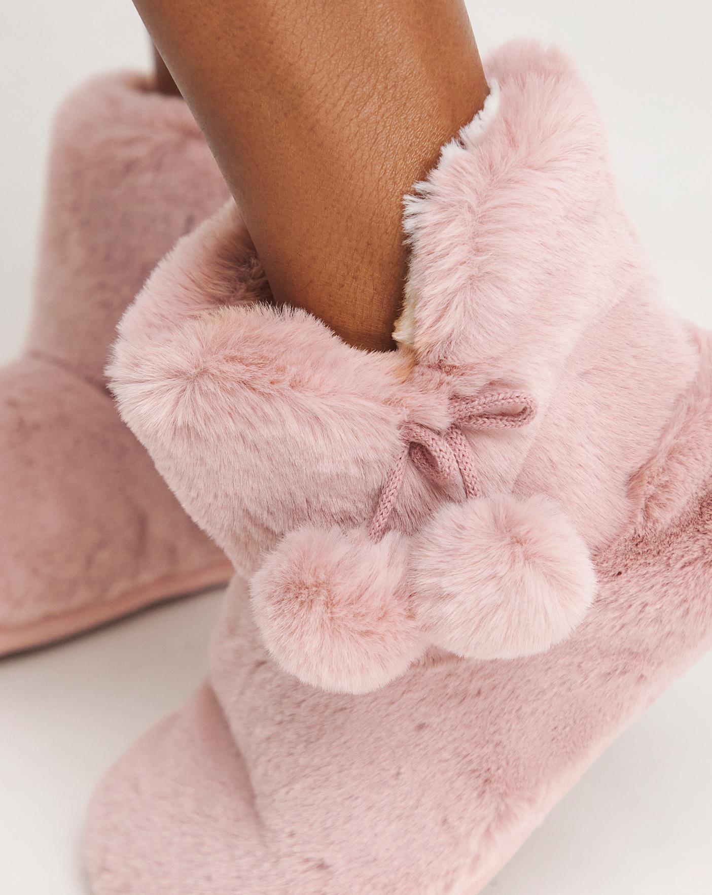 Pink fluffy boot online slippers