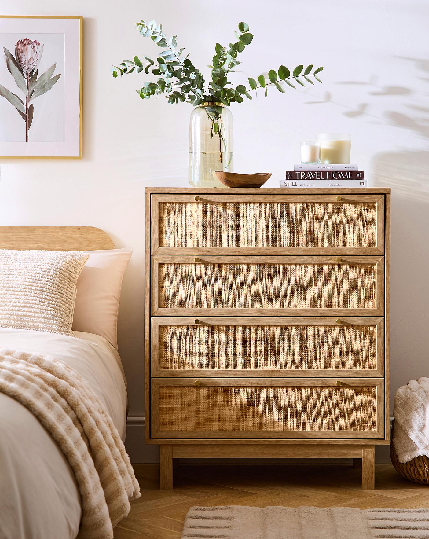 Small chest of drawers cheap discount