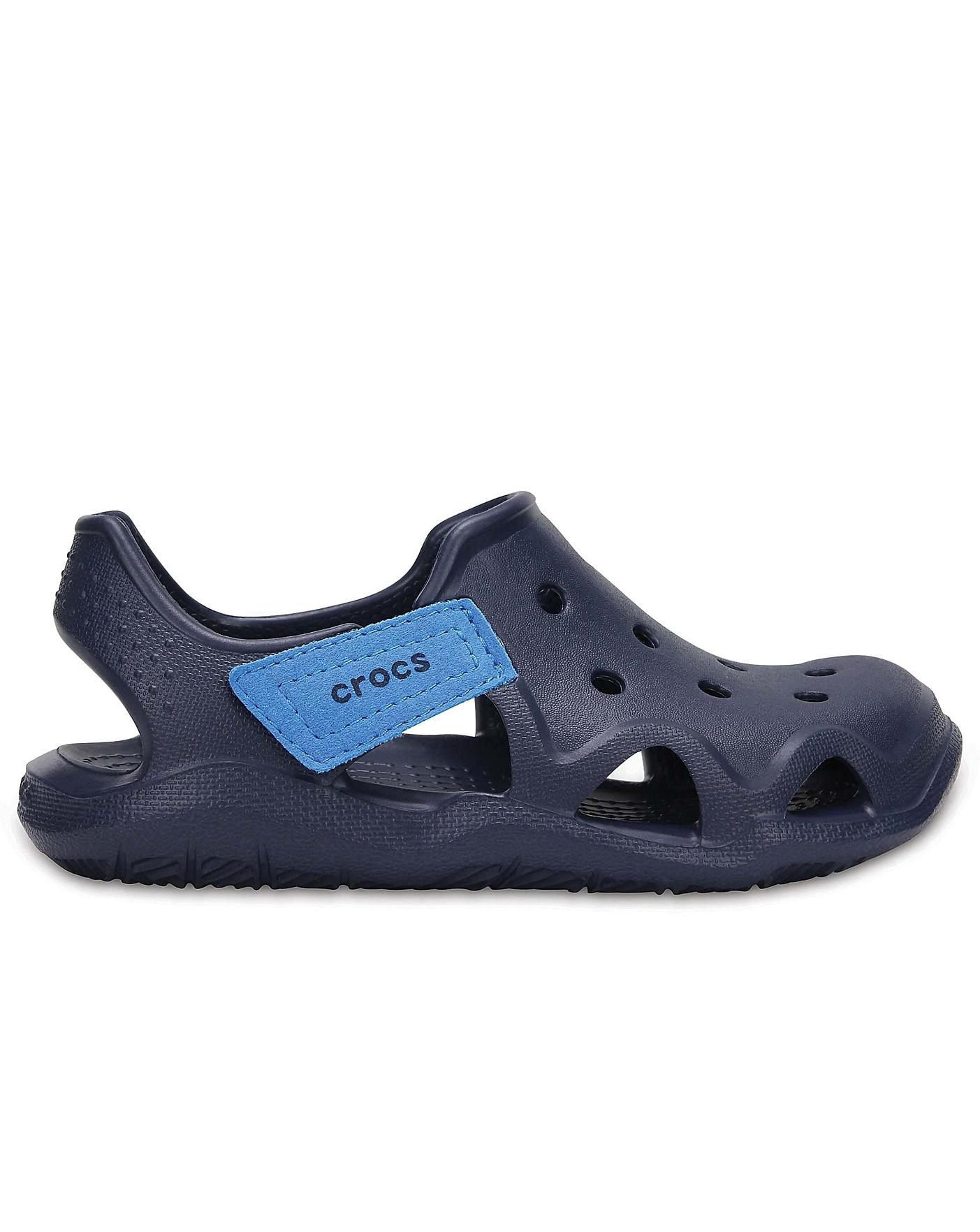 crocs infant sandals