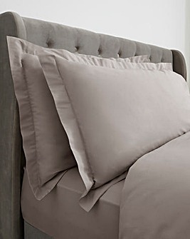 Cotton Blend 200 Thread Count Plain Dye Oxford Pillowcases
