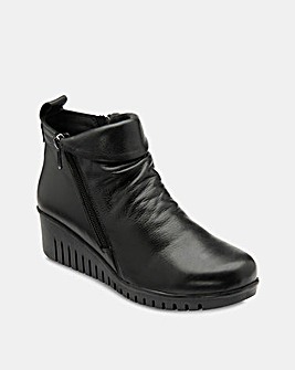 Lotus Cordelia Leather Ankle Boot Standard Fit