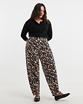 Leopard Print Barrel Jeans