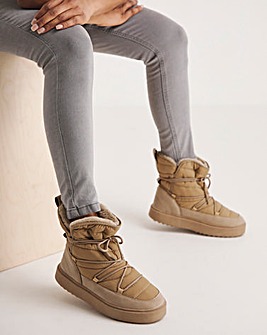 Malia Lace Up Flatform Snow Boots Wide Fit