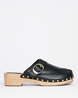 Clover Leather Closed Toe Clog Shoes Wide Fit