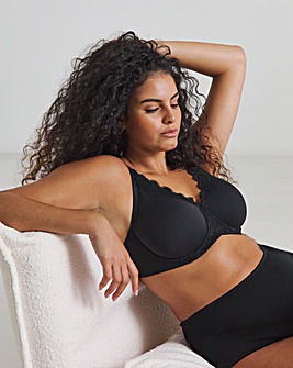 Triumph Amourette Minimiser Wired Bra Black