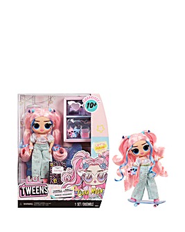 L.O.L. Surprise Tweens Core Doll - Flora Moon