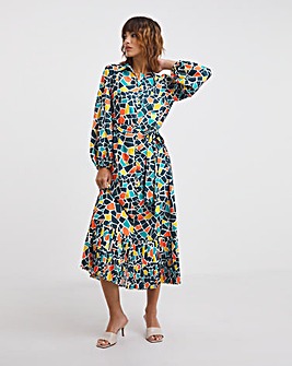 Raishma Studio Floral Print Frill Detailed Maxi Dress