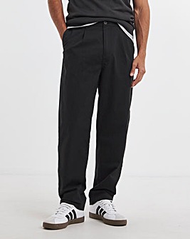 PLEAT FRONT LOOSE TAPERED FIT CHINO