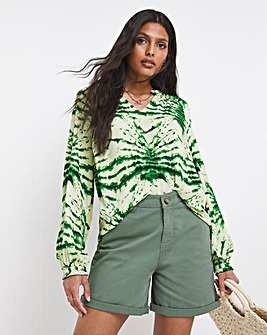 Green Tie Dye Long Sleeve Pull Over Collarless Blouse
