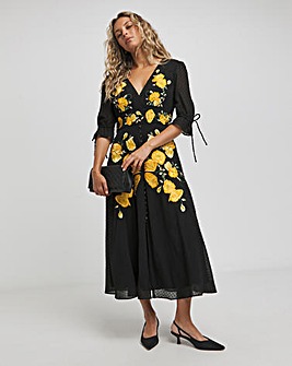 Hope & Ivy The Lilou Floral V- Neck Midi Dress