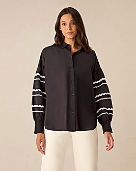 Ro&Zo Black Trim Insert Sleeve Blouse