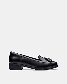 Clarks Havisham Leather Tassel Loafer Wide Fit