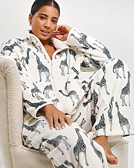 Chelsea Peers Giraffe Print Fleece Quarter Zip Pyjama Set