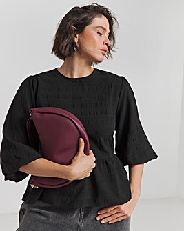 Textured Seeksucker Smock Top