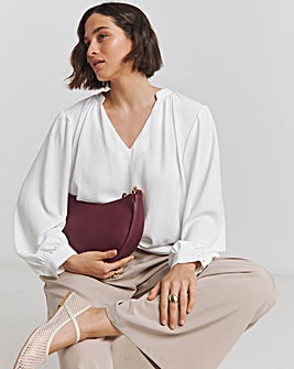 V-Neck Ruched Detail Boxy Top