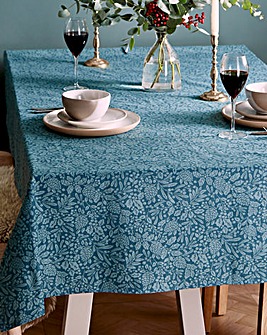 Catherine Lansfield Majestic Stag Table Cloth
