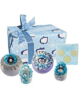 Bomb Cosmetics A Penguin Christmas Bath Bomb Gift Set