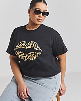 Black Leopard Lips T-Shirt