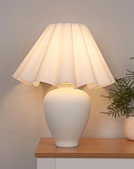 Ceramic Lamp With Scallop Edge Shade