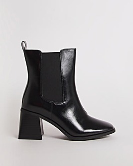 Lucie Chelsea Heeled Ankle Boots Wide E Fit