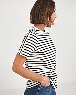 Striped Contrast Tipping T-Shirt