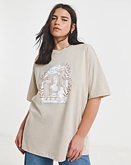 Stone Oversized Art Museum Graphic T-Shirt