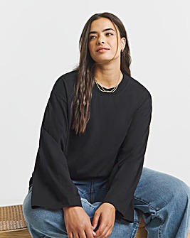 Black Wide Long Sleeve Top
