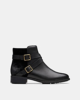 Clarks Havisham Bay Leather Buckle Boot Standard Fit