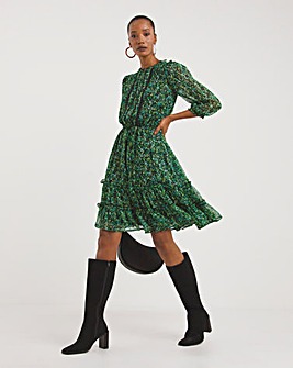 Lace Trim Waisted Tea Dress