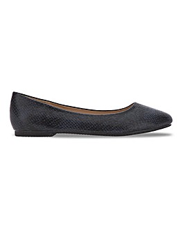 Snake Print Ballerina Shoes Standard D Fit