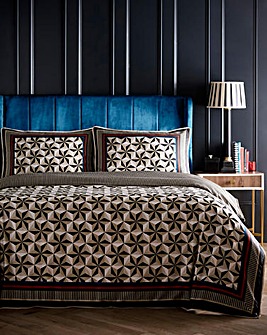 Laurence Llewelyn-Bowen Hero Duvet Cover Set