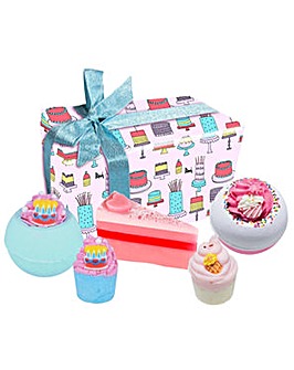 Bomb Cosmetics Happy Birthday Gift Set