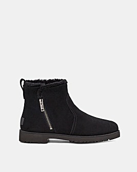Ugg Classic Romley Chelsea Boots