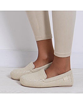 isotoner Ladies Textured Moccasin Slippers