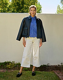 24/7 White Wide Crop Jeans