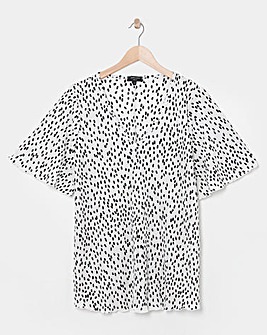 Spot V Neck Plisse Longline Top