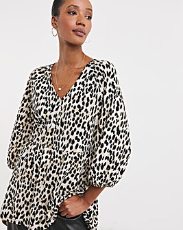 Leopard Print Button Front Longline Top