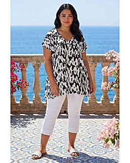 Roman Curve Ladder Printed Top