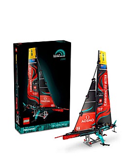 LEGO Technic Emirates Team New Zealand AC75 Yacht 42174