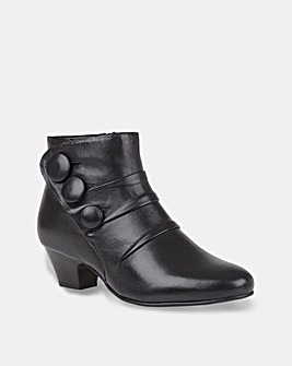 Lotus Prancer Button Ankle Boots