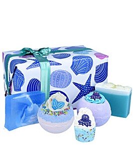 Bomb Cosmetics Mermaid Tails & Seashells Gift Set
