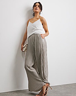 Joanna Hope Metallic Plisse Wide Leg Trousers