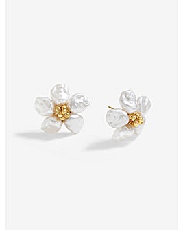 Mood Gold White Pearl Flower Stud Earrings