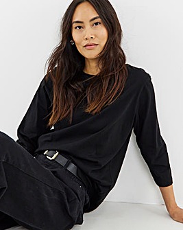 Longline Curved Hem 3/4 Sleeve Top