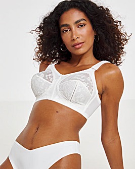 Triumph Doreen Non Wired Bra White