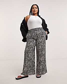 Zebra Print Lightweight Woven Shirred Waist Wide Leg Trouser