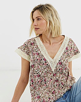 Bubble Hem Lace Trim Top