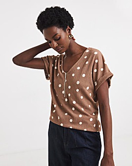 Textured V-Neck Zip Front Longline Top